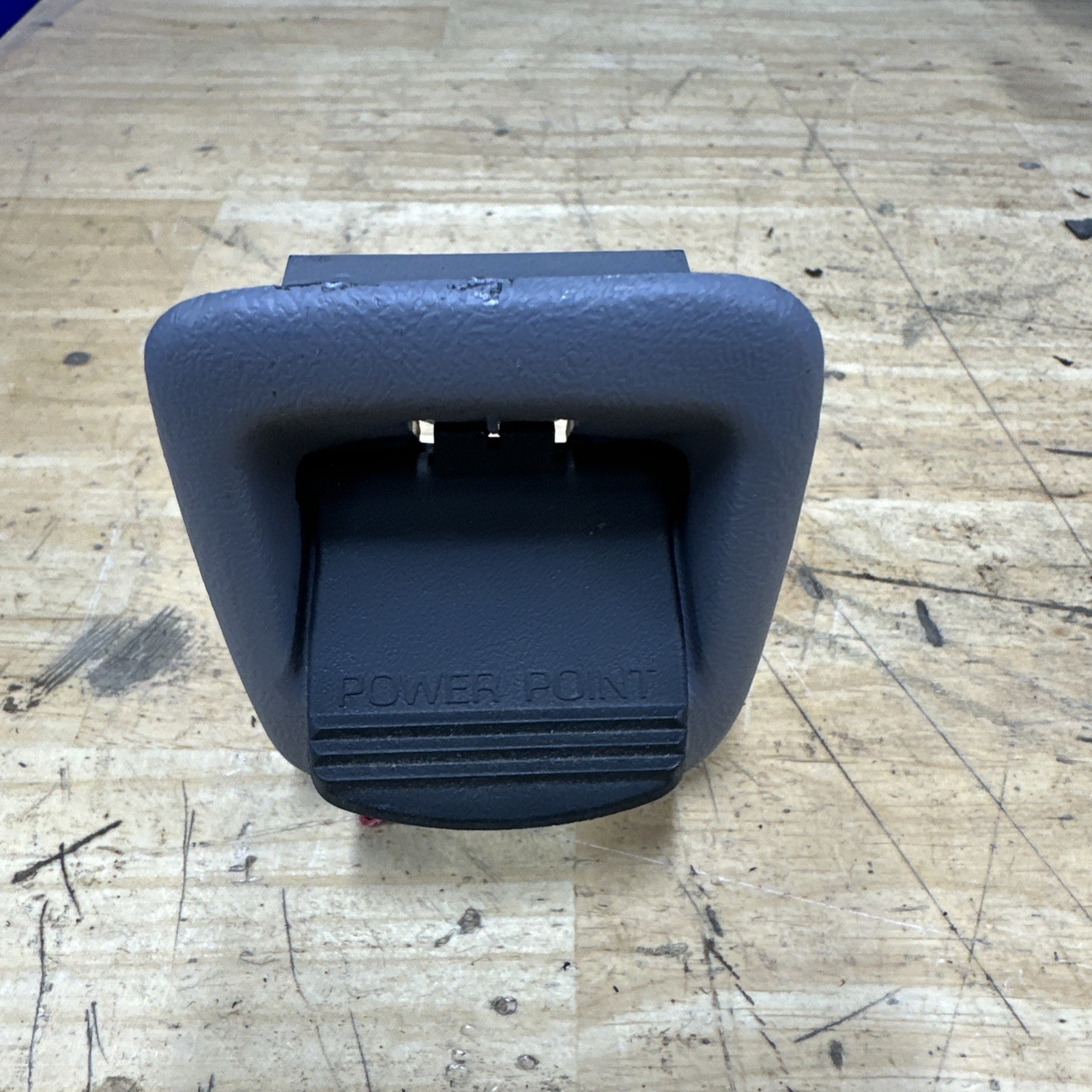 92-96 FORD F150 TRUCK DASH POWER POINT 12V POWER SOCKET GRAY F250 F350