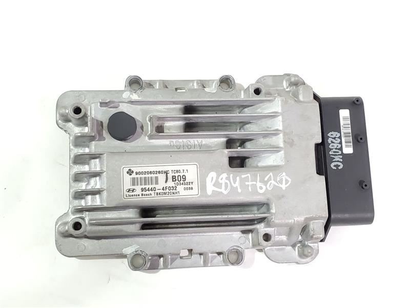 Control Module Transmission Control Mod PN 954404F032 OEM 13 14 Hyundai Genesis