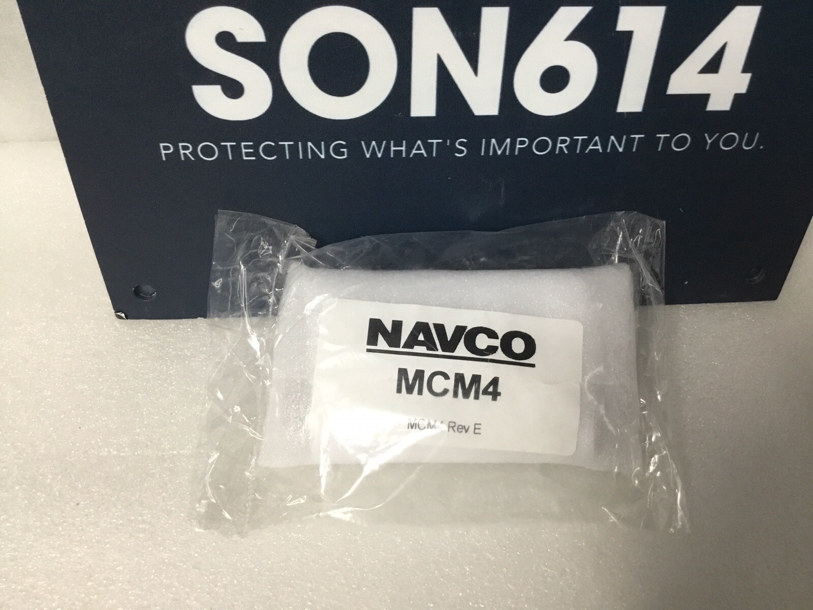 3" Tall NAVCO MCM4 Wall / Ceiling Mount Stand With Plate Security Camera NEW!