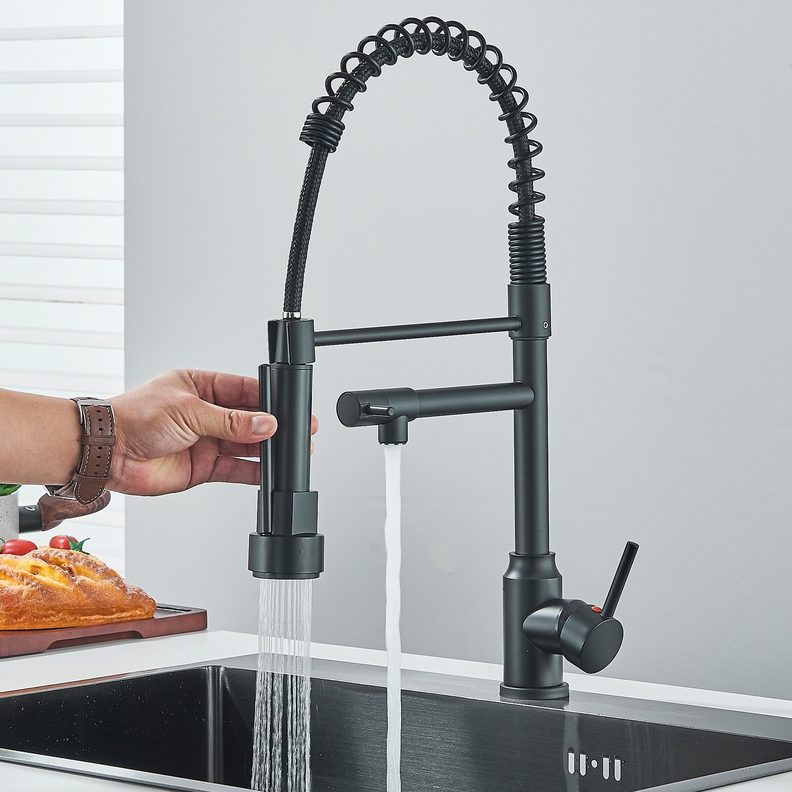 Black Spring Kitchen Faucet Pull Down Sprayer Swivel Single Handle Sink Mixer