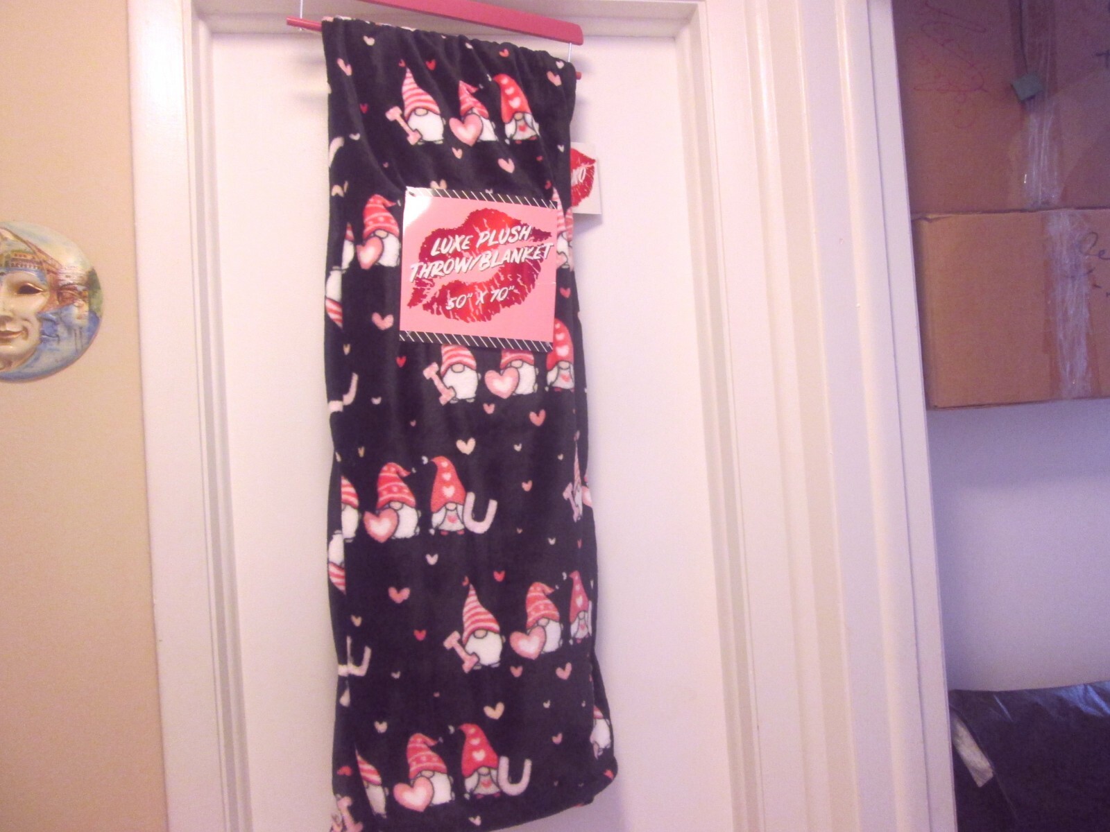 Valentine's Day Plush Throw Blanket I Love You Gnomes New With Tag 50" X 70"