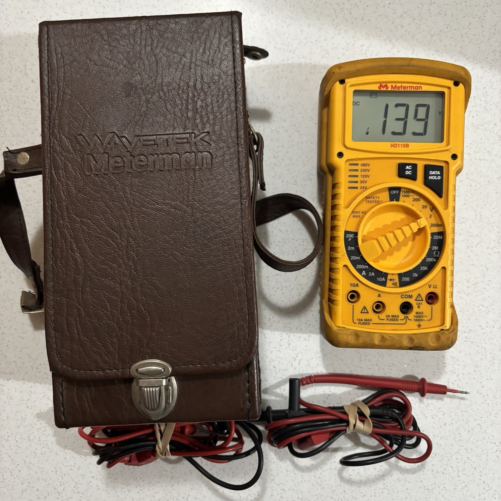 Wavetek Meterman HD110B Heavy Duty Digital Multimeter With Case Tested