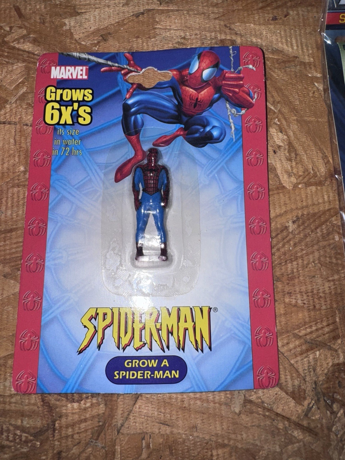 Spiderman Marvel Comics Grow A Spider Man Superhero Grows 6 Times Size NOS