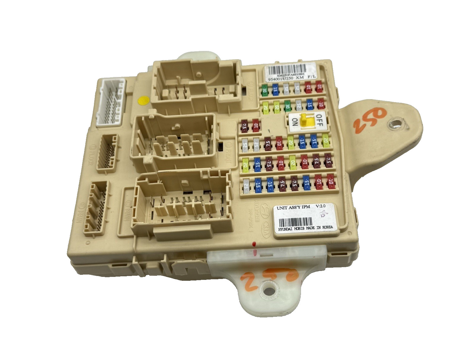 2014 2015 KIA SORENTO INSIDE CABIN RELAY FUSE JUNCTION BOX MODULE 954001U250 OEM