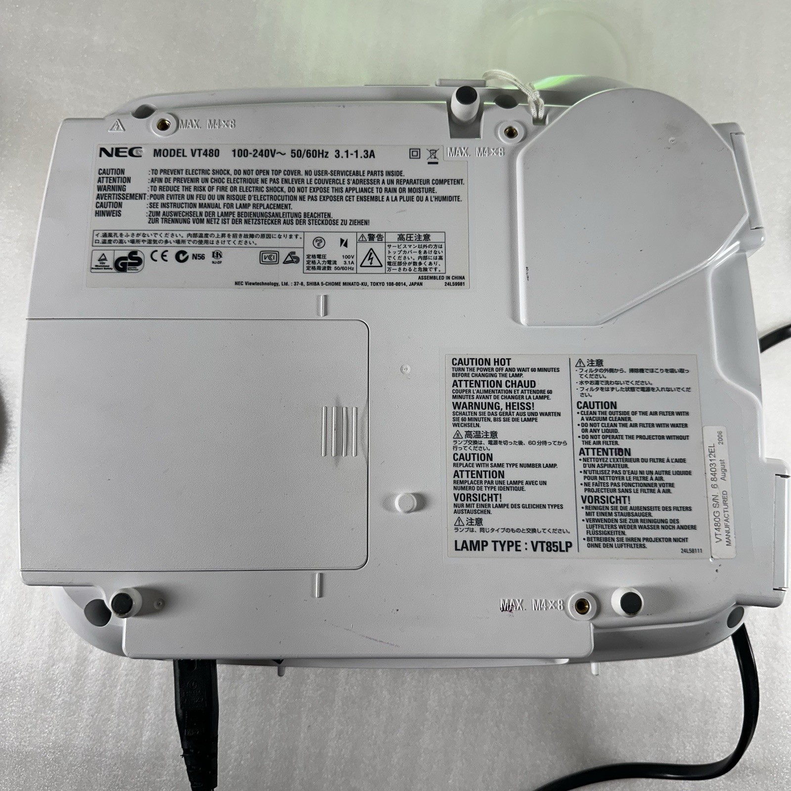 NEC VT470 LCD Projector W/ Remote Tested