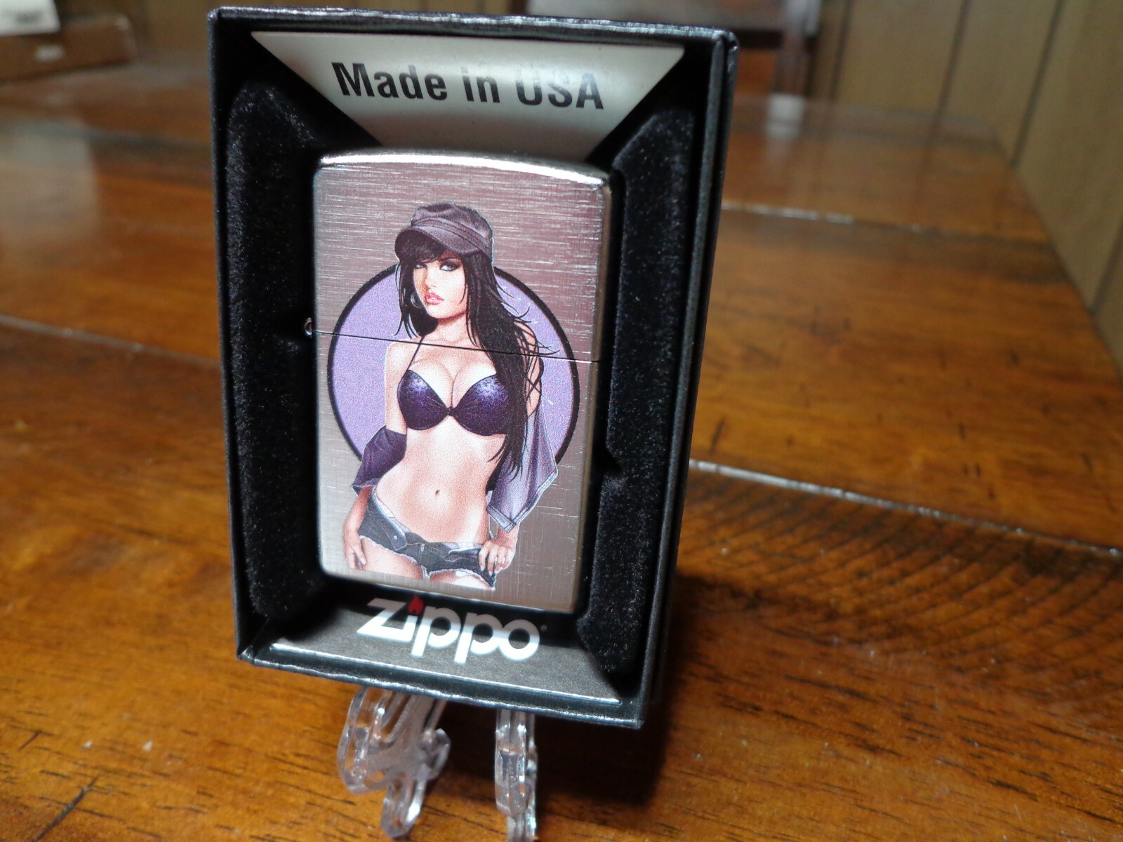 PINUP GIRL ASHLEE ZIPPO LIGHTER MINT KEITH GARVEY