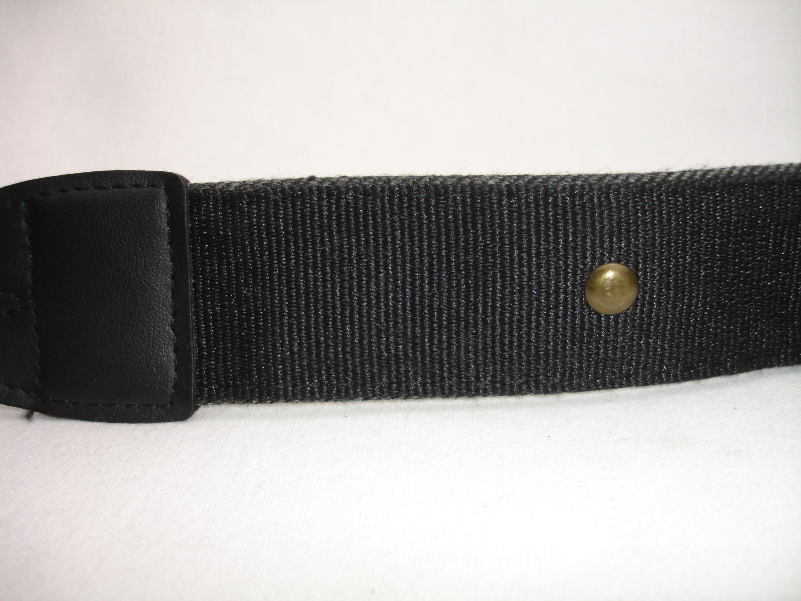 TARION CAMERA NECK STRAP , GUC