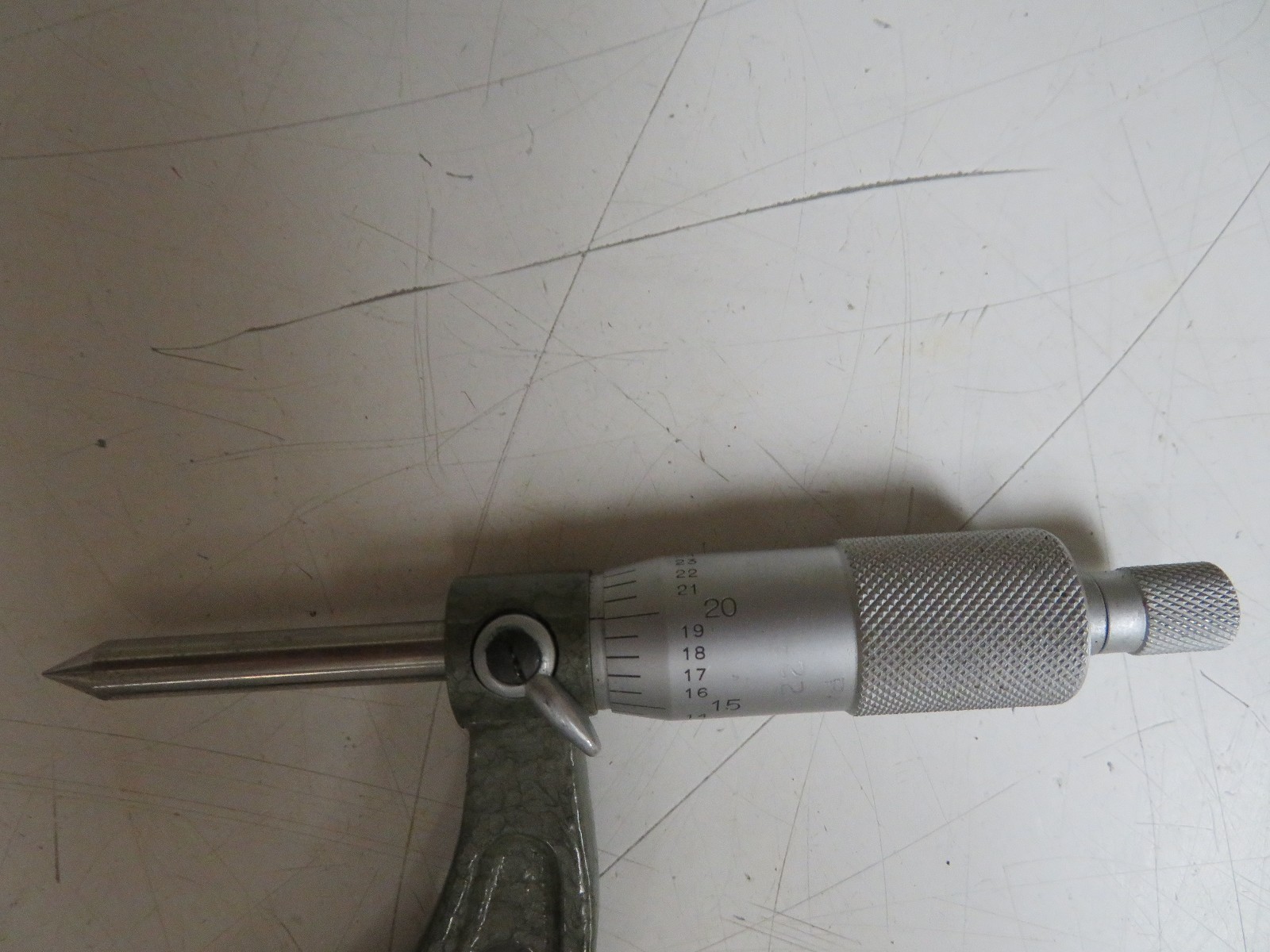 Mitutoyo 112-274 45° 1-2"/.001" Point Micrometer