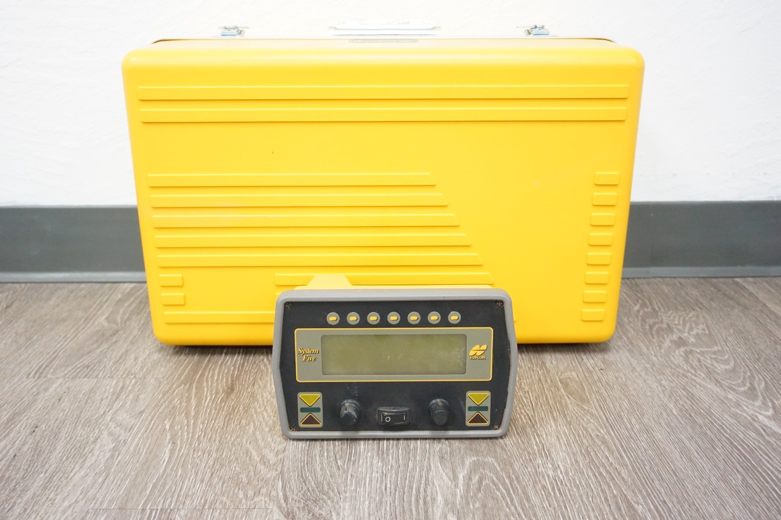 Topcon System 5 Asphalt Paving Paver Boxes System Sonic Tracker SAS