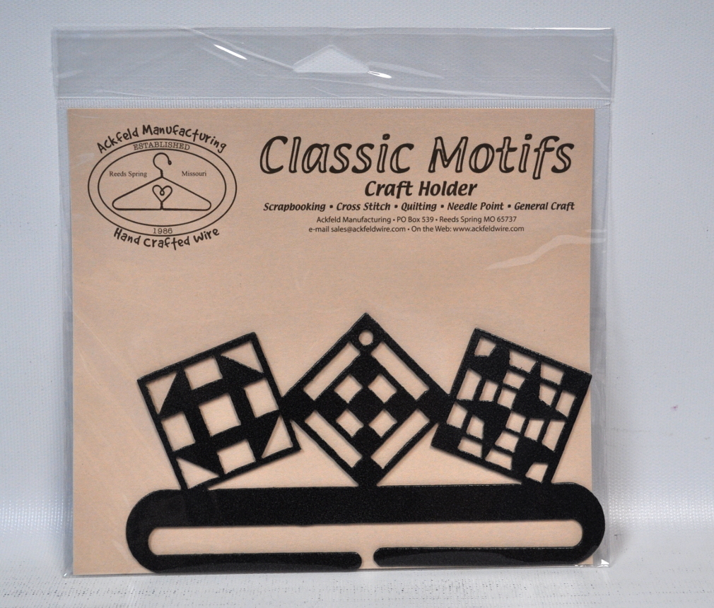 Classic Motifs 6 Inch Split Bottom Quilt Blocks Craft Holder