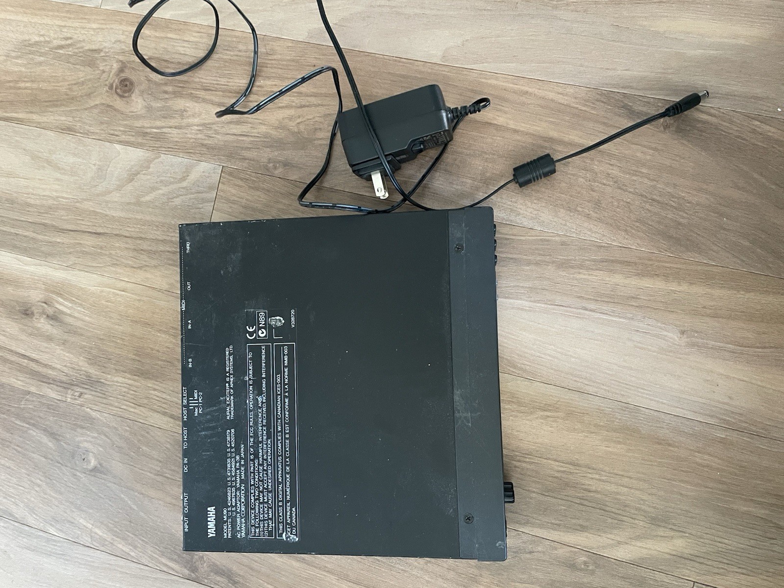 Yamaha Mu90 Tone Generator Synthesizer Midi