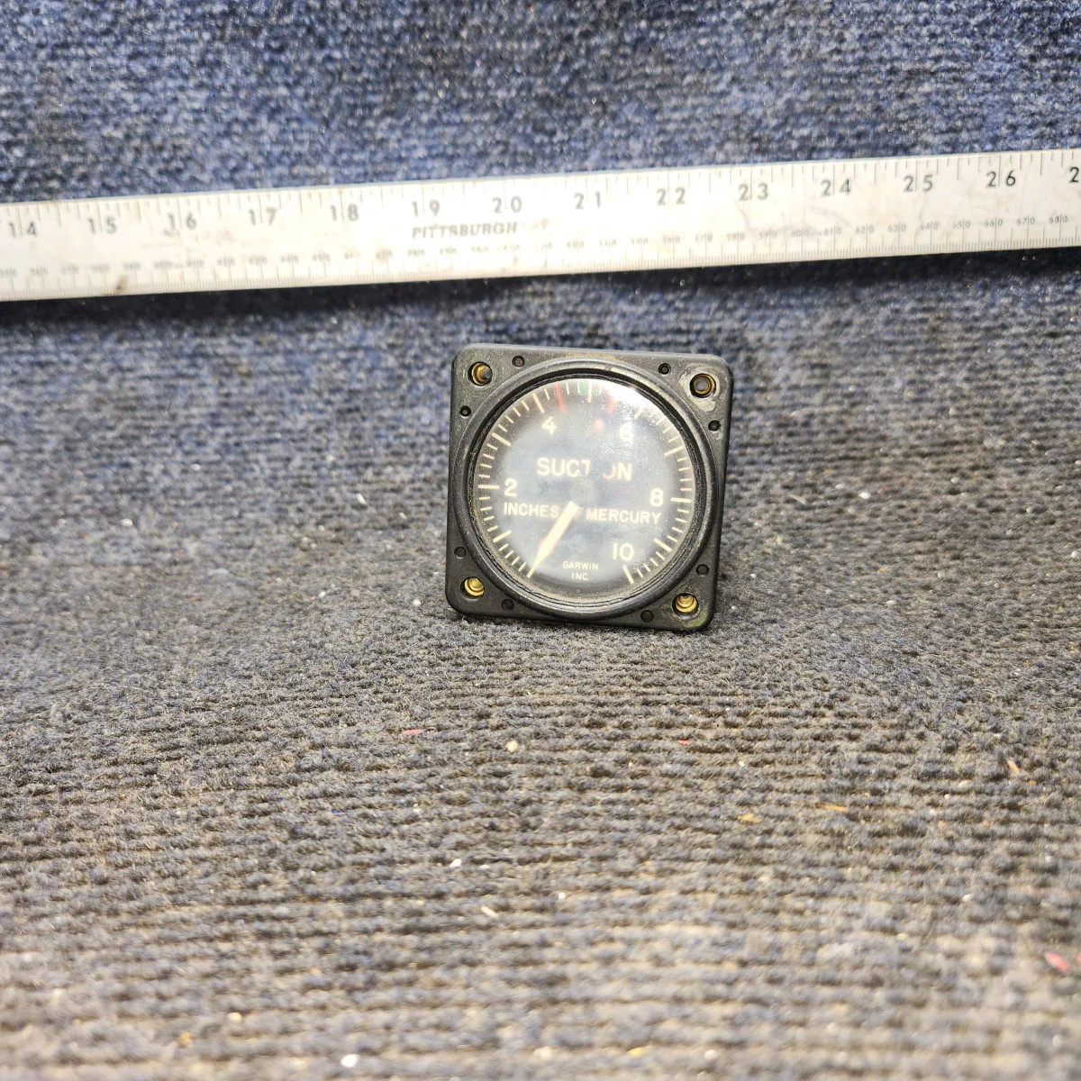 22-880-03 | Garwin | Beechcraft 35-33 | Suction Indicator