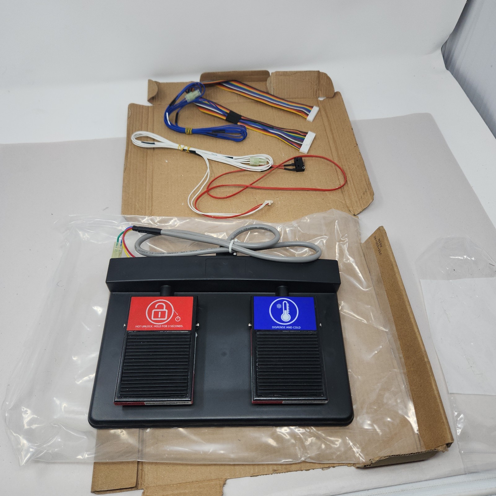 Xf-1D Foot/Treadle Pedal Switch Plastic 10A/250Vac 1A X 2 Contact Form