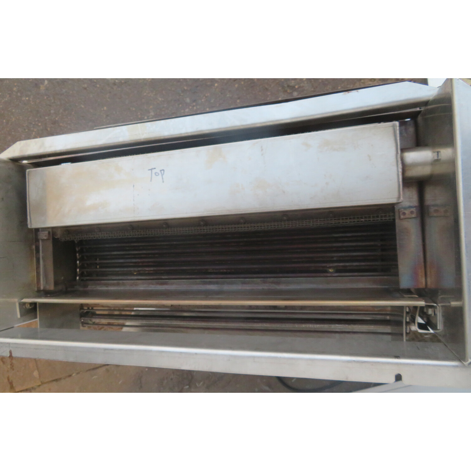 Nieco 424GRA Automatic Broiler, Sold As Is