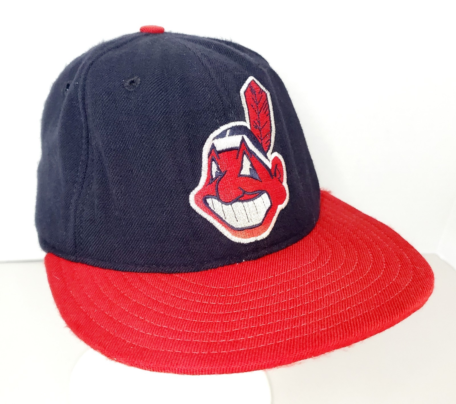 Vintage 90s Cleveland Indians New Era 5950 Pro Baseball Hat/Cap 7⅛ ~ Chief Wahoo