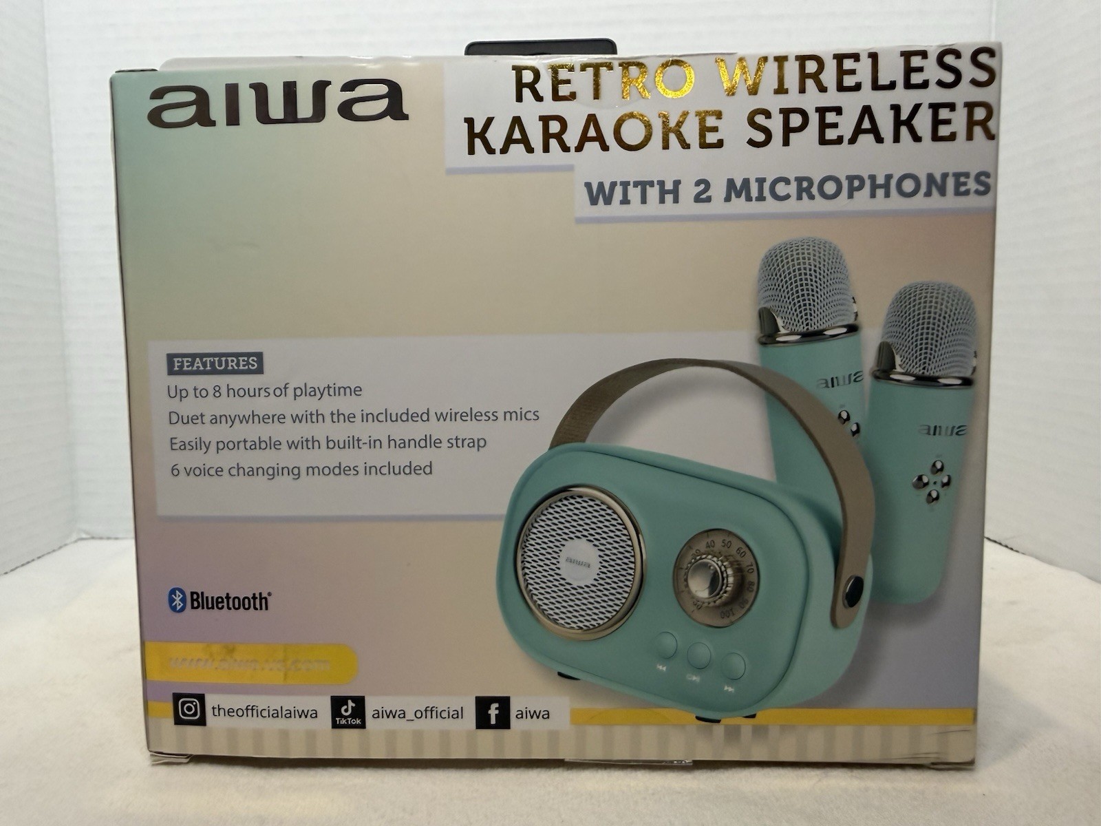 Aiwa Retro Wireless Karaoke Speaker w 2 Mics Bluetooth AI6028-MNT Sealed