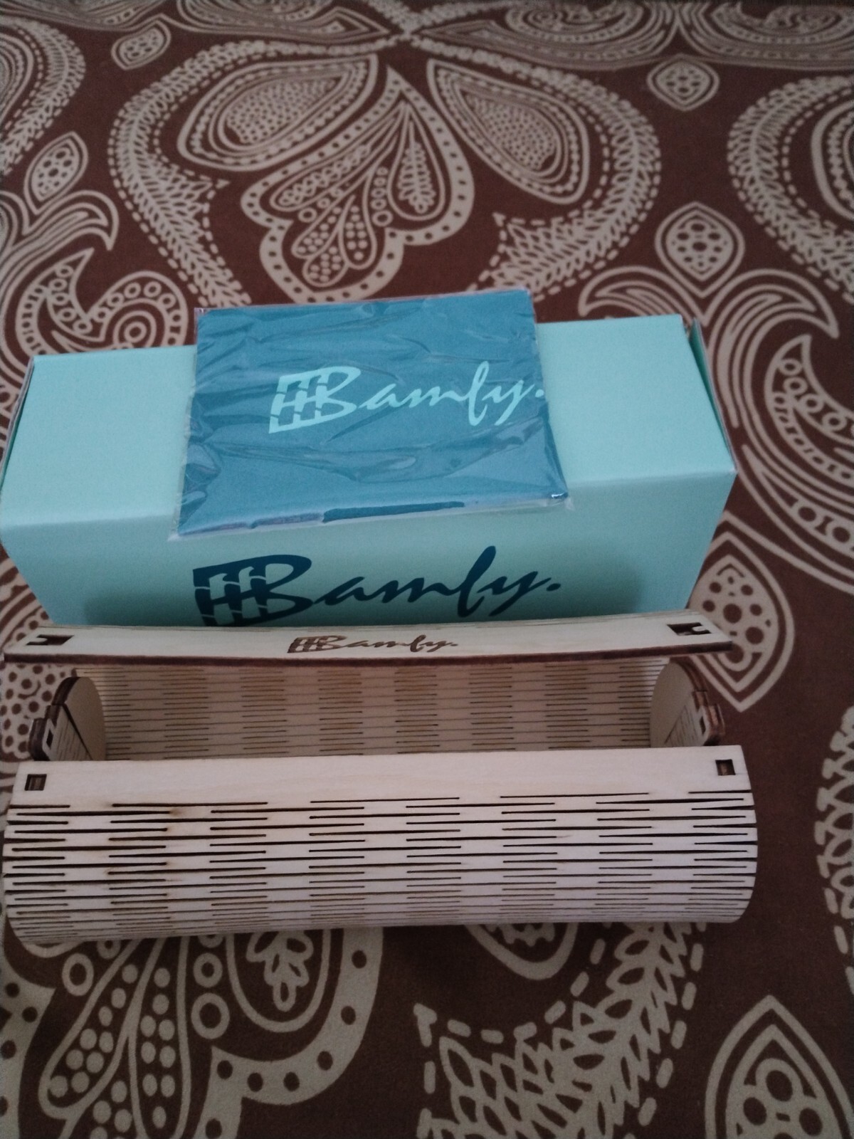Bamfy Bamboo Eyewear Case w/smudge cloth NEW