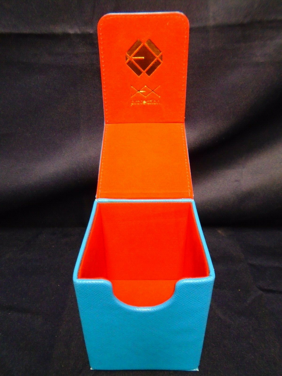 DEX Protection Creation Line Deckbox Small Blue