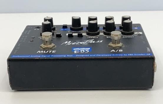 EBS MICROBASSII Bass Preamp