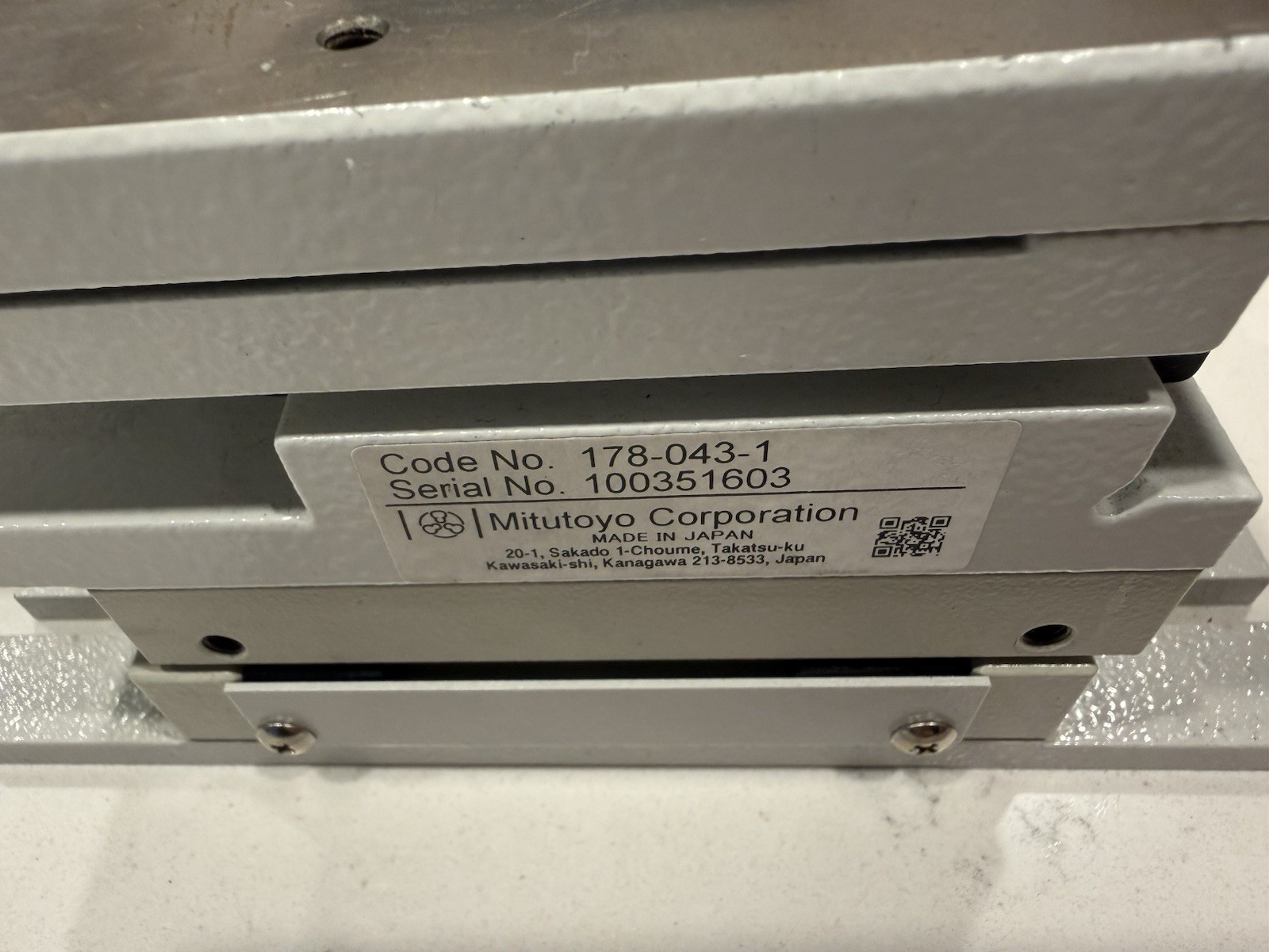 Mitutoyo 178-043-1 Leveling Table