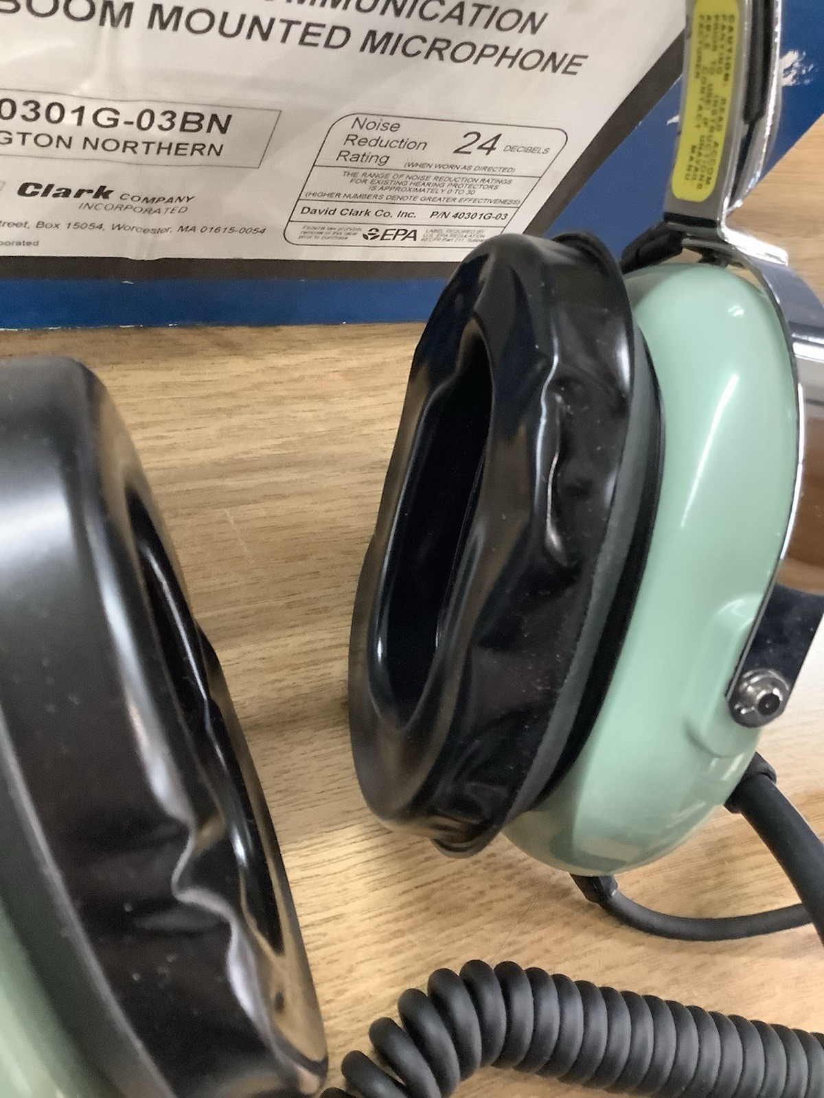 David Clark Aviation Headset W/ Microphone 40301G-03BN