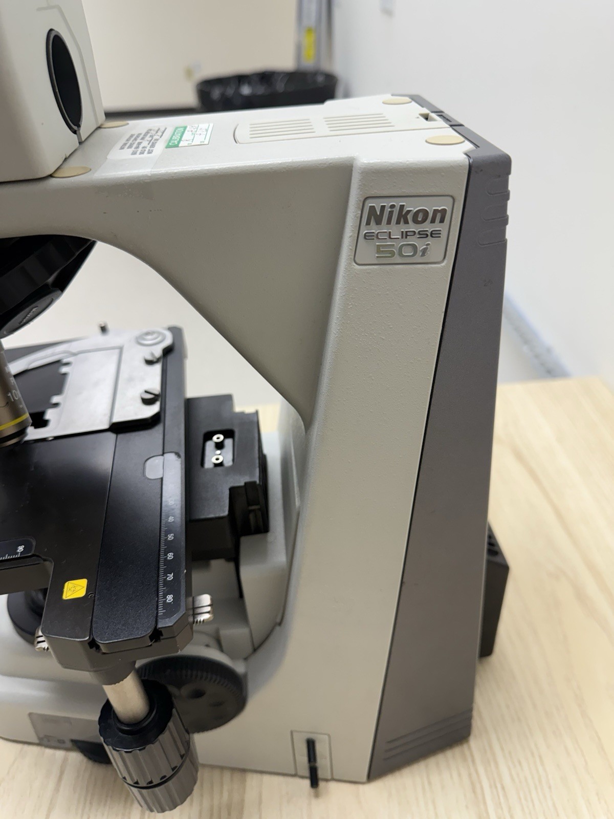 Nikon Eclipse 50i Microscope