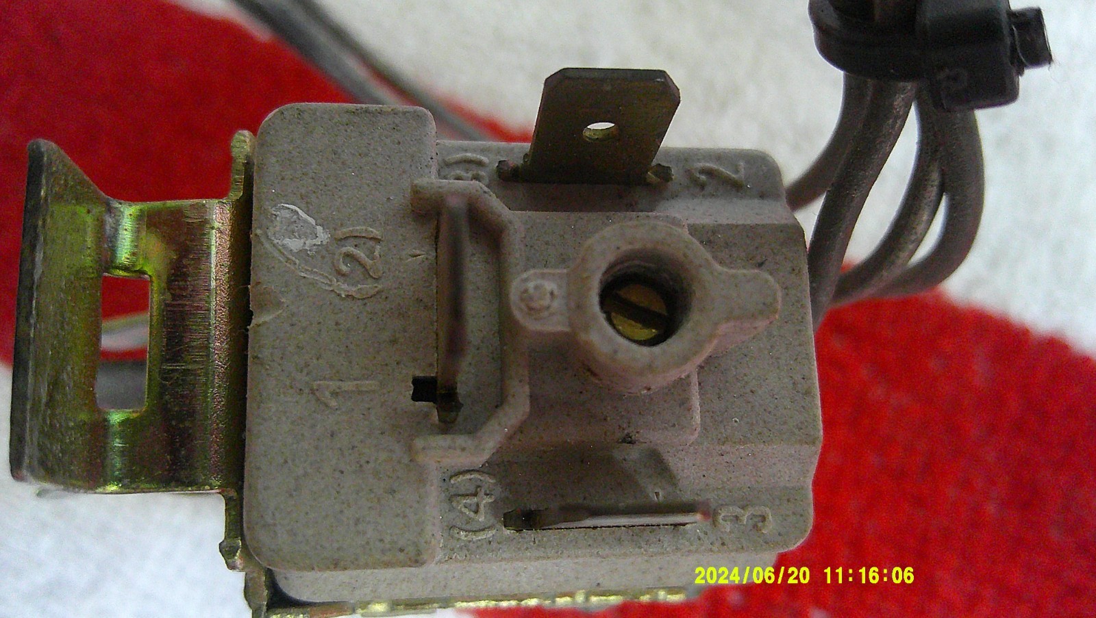 ROBERT SHAW 240383703 TEMP CONTROL THERMOSTATE