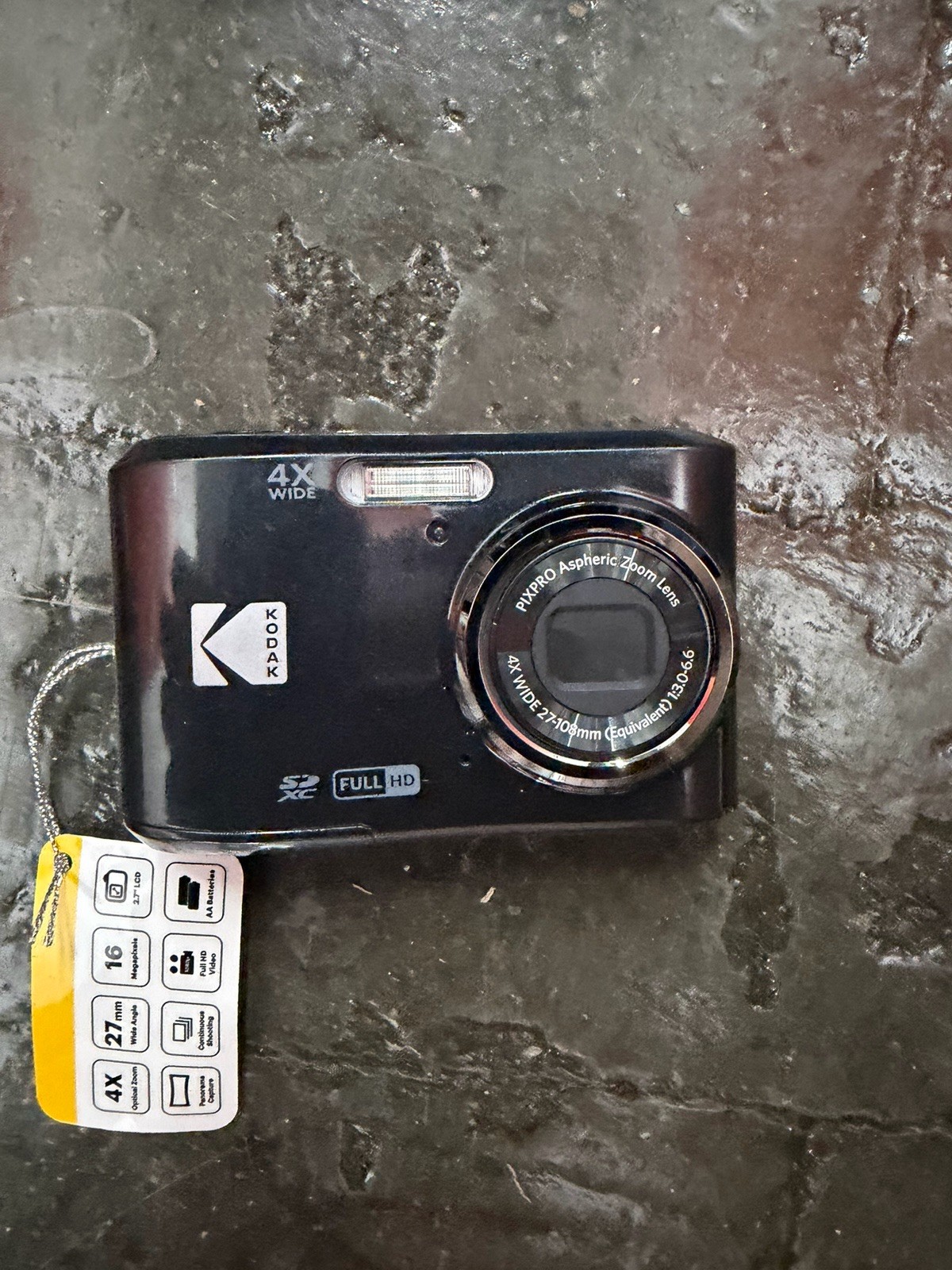 Kodak PIXPRO FZ45 Camera 4X Optical Zoom 16MP 27mm Black - Read Description