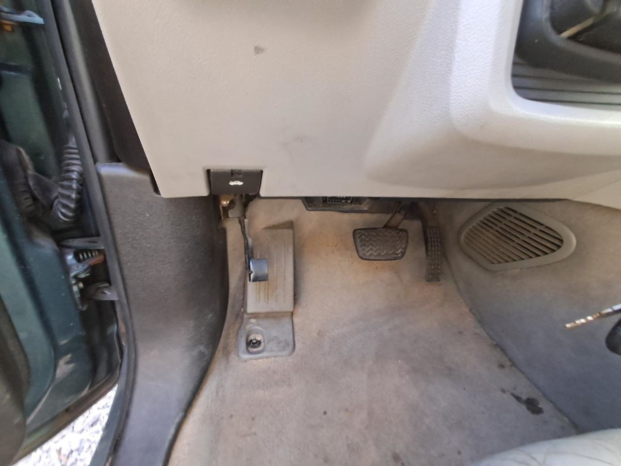 ACADIA 2009 Glove Box 4869777