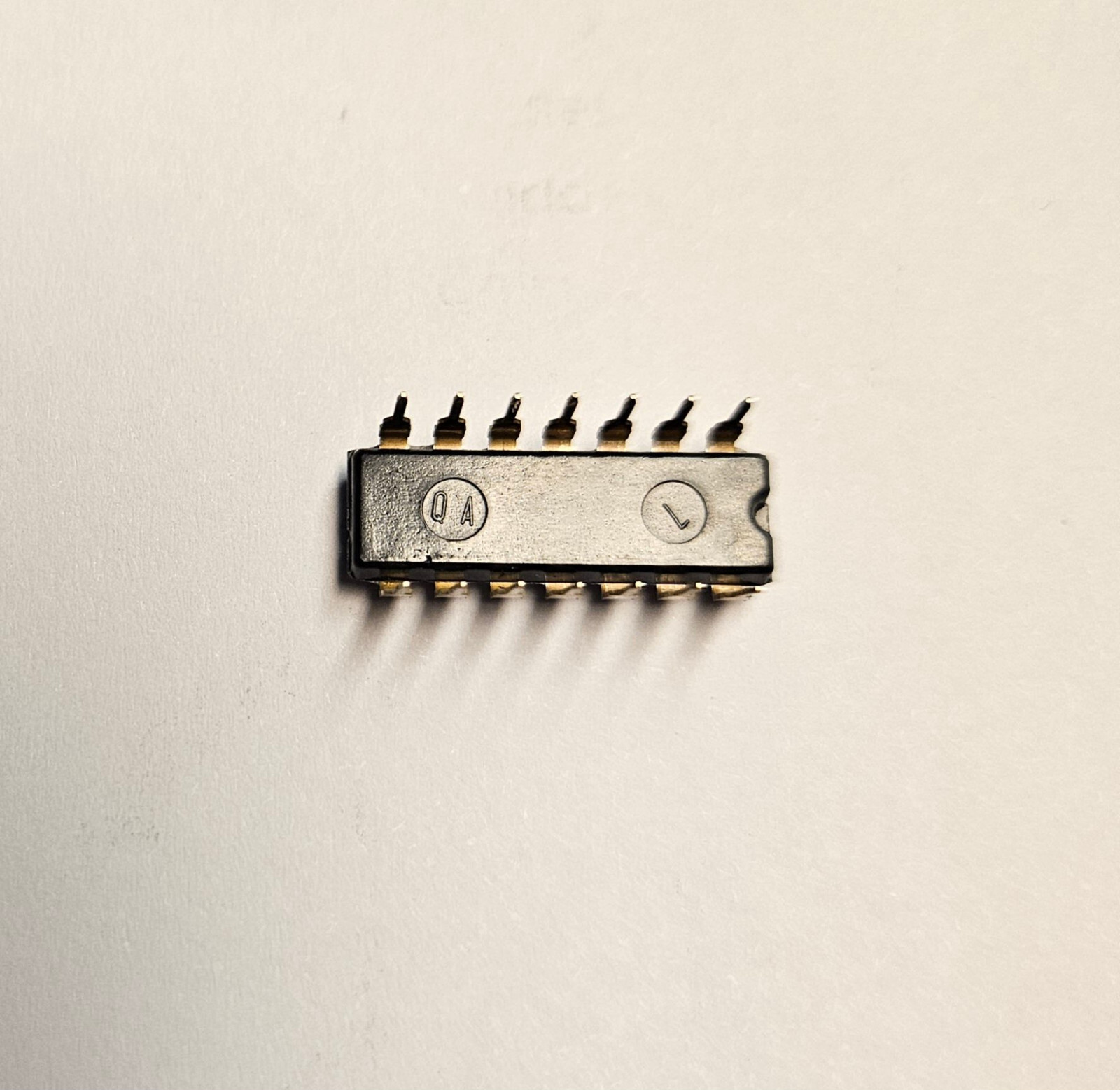 Hitachi Original IC HA1156W NEW