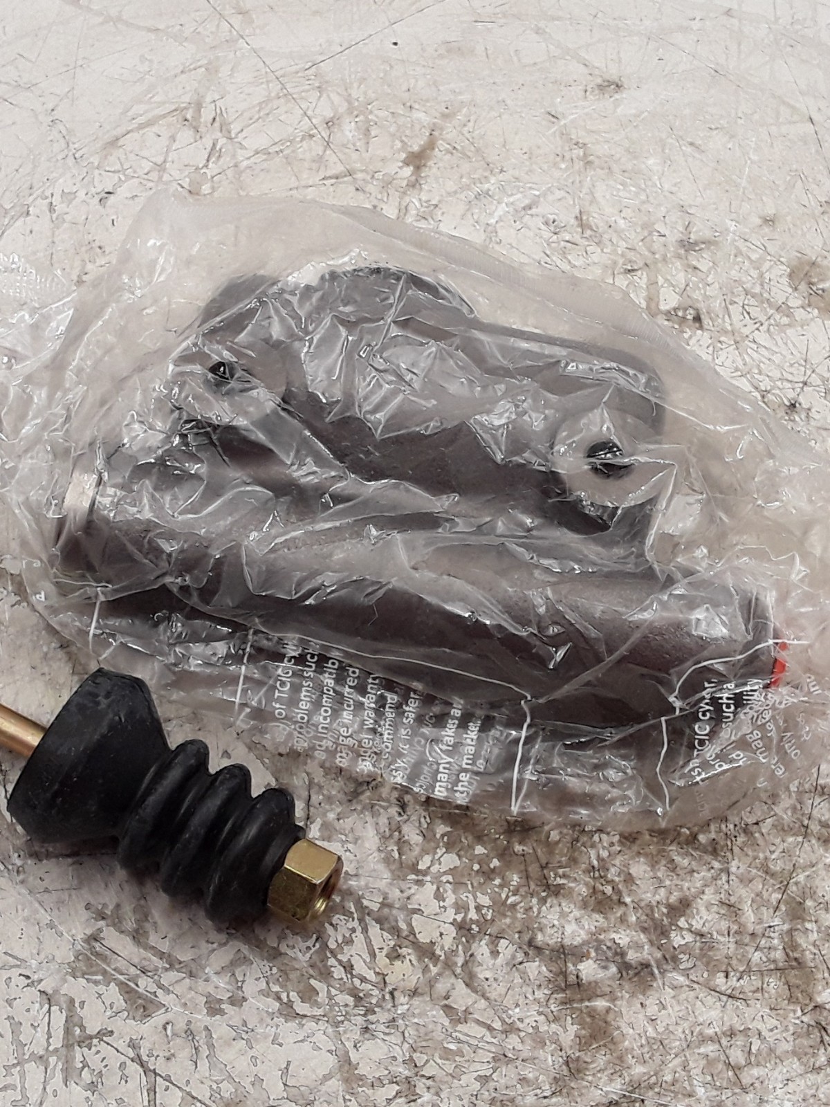 Yale 520045895 Master Cylinder
