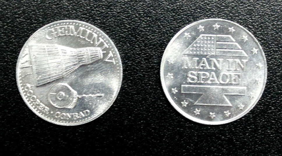 Man in Space SHELL GAS CONTEST 1969  GEMINI V COOPER CONRAD   USA Aluminium