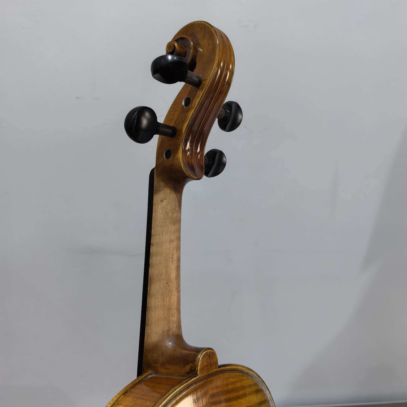 Nice Flamed Spruce and Maple 4/4 Hand Made Professional Solid Wood Violin
