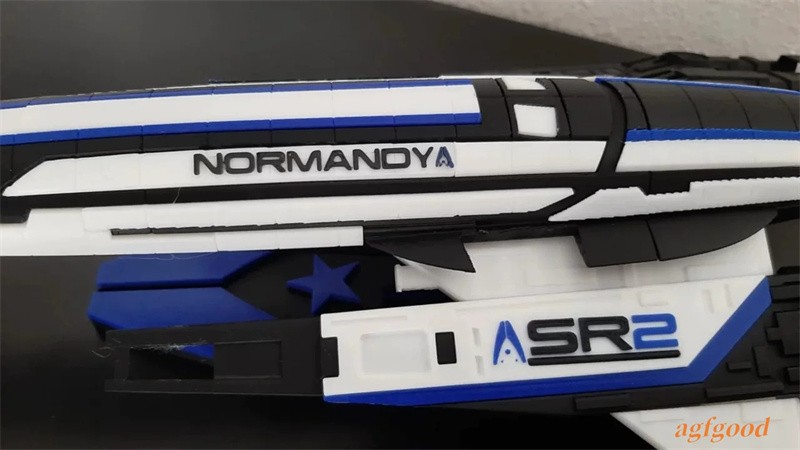 MASS EFFECT SSV Normandy SR2 Spaceship Painted Model 3D Build Length 50CM