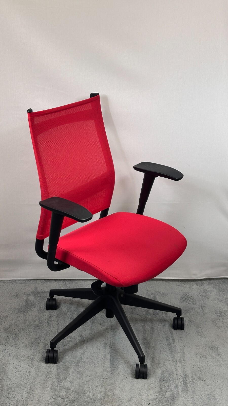 Sit on It Red Wit Task Chair