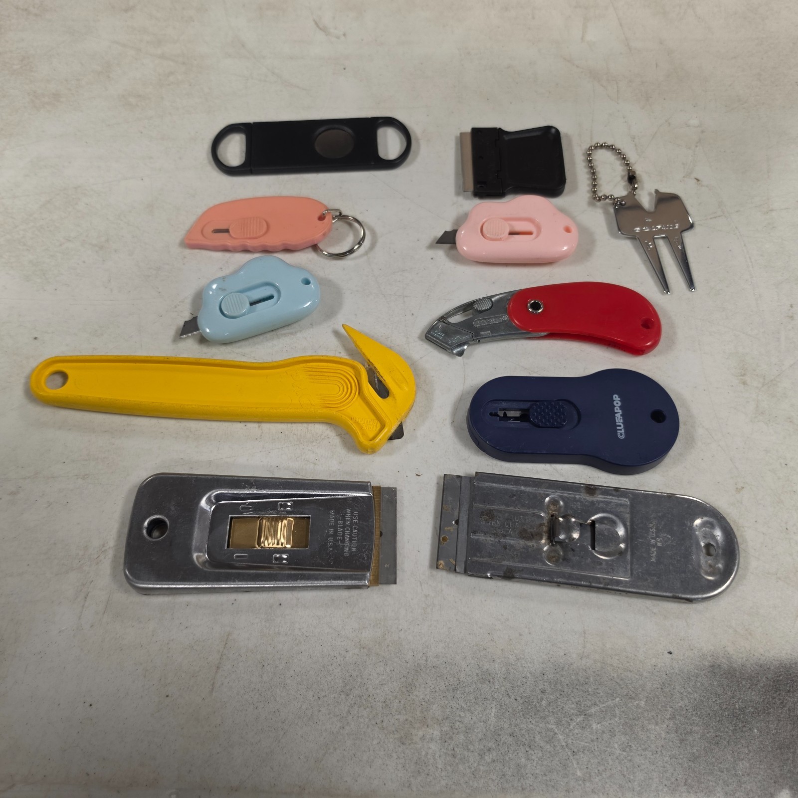 LOT OF (11PCS) ASSORTED MINI UTILITY KNIVES SCRAPERS CIGAR CUTTER USED SET #29