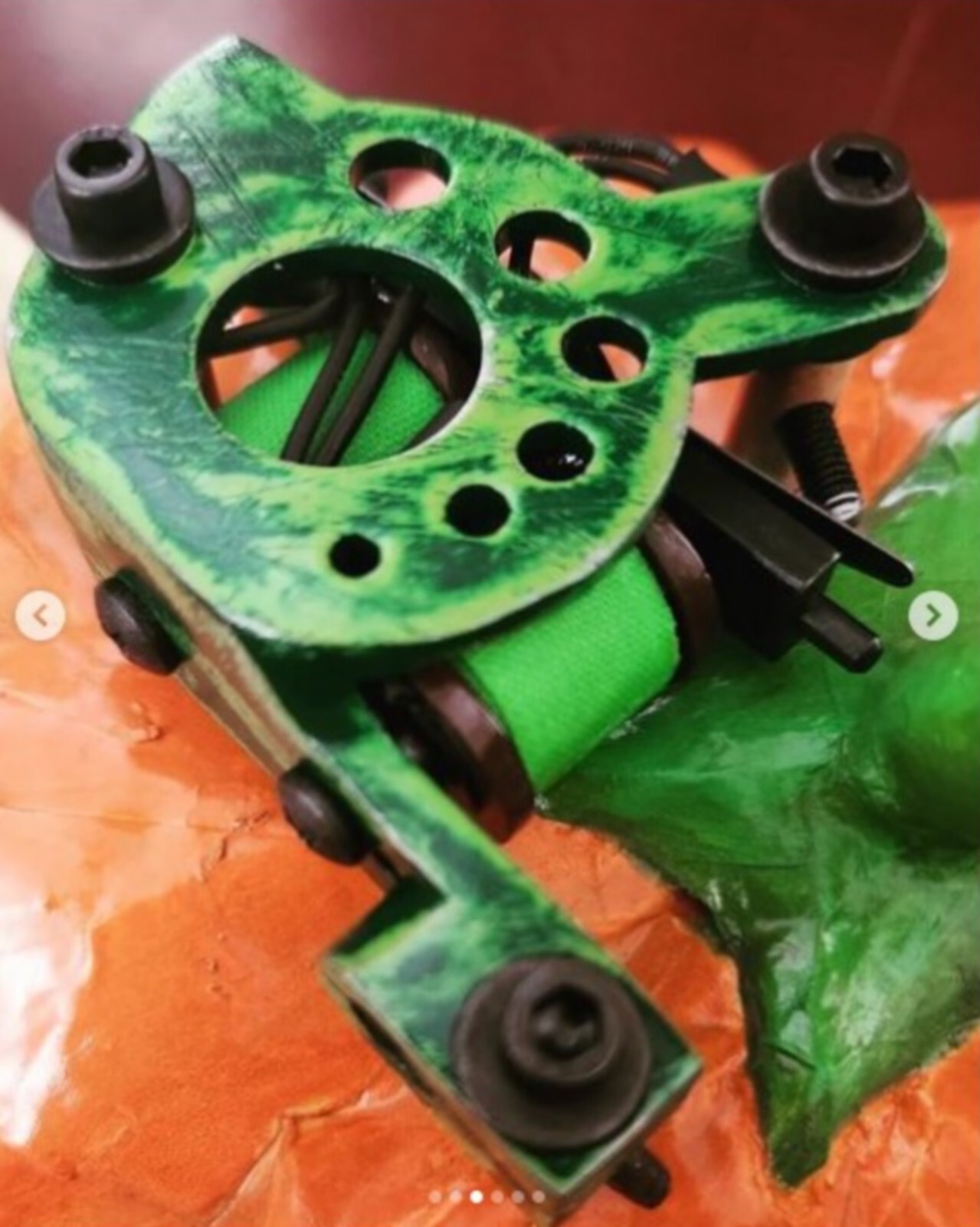 Lime and Green Distressed Shorty Tele Shader Tattoo Machine Mini Dial Forward