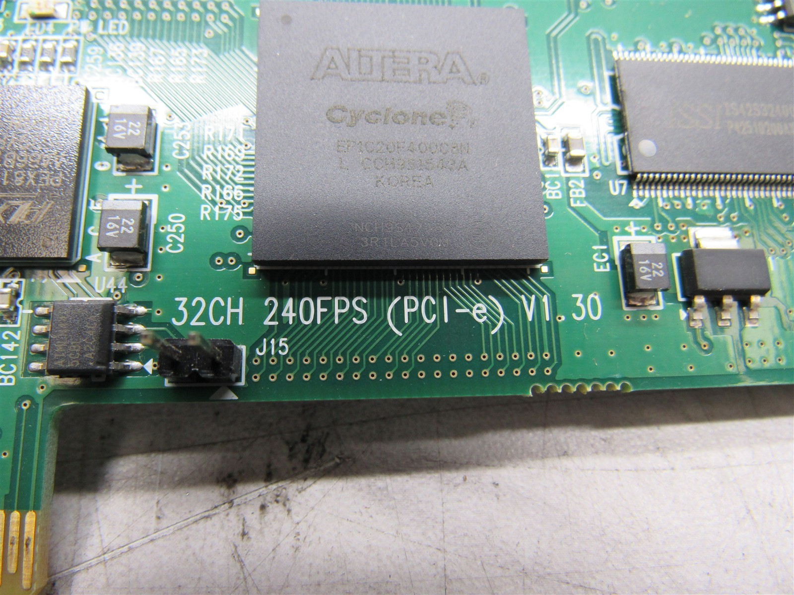 32CH 240 FPS (PCI-e) V1.30 Capture Card With Cables