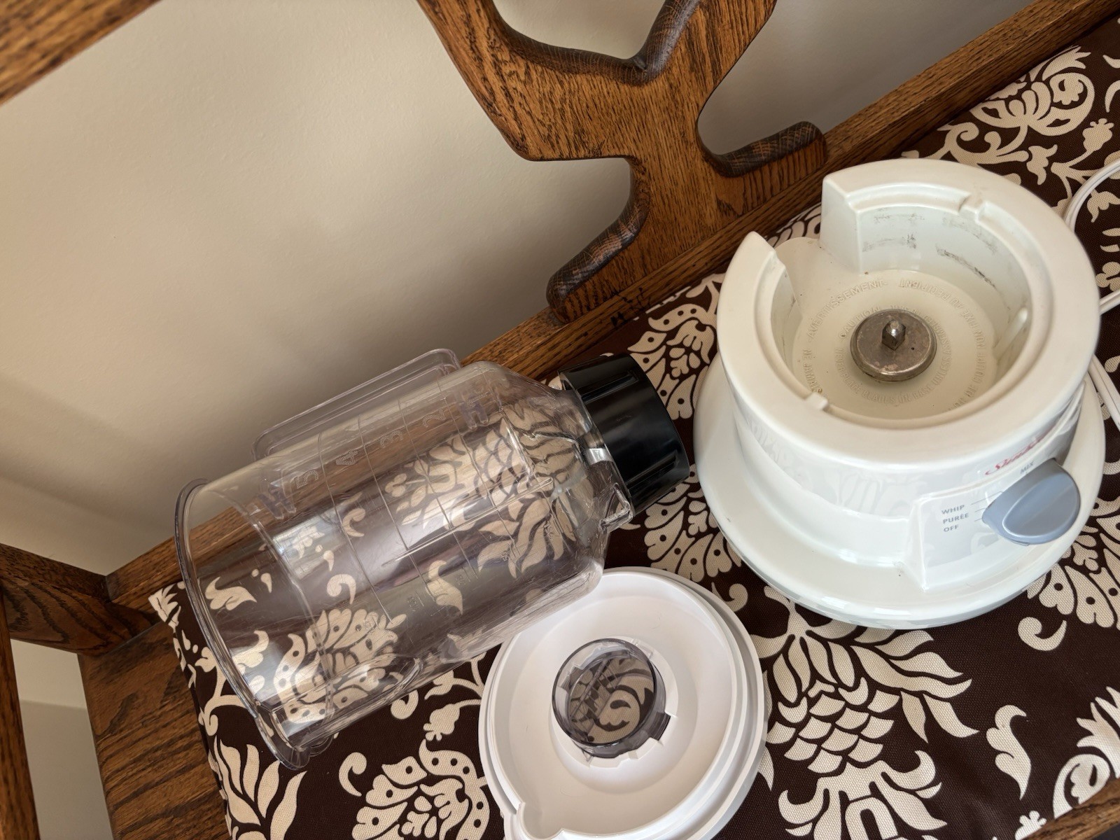 SUNBEAM WHITE 6 CUP 48 OZ. 6 SPEED BLENDER
