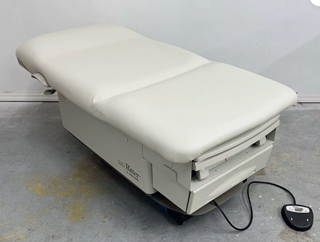 Ritter 223 power exam table