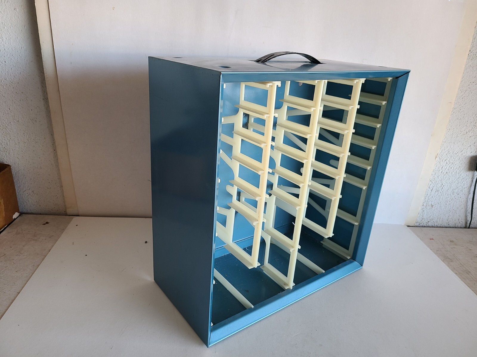 Akro-Mils Blue Metal 26 Drawer Small Parts Bin Shop Hobby Organizer Vintage