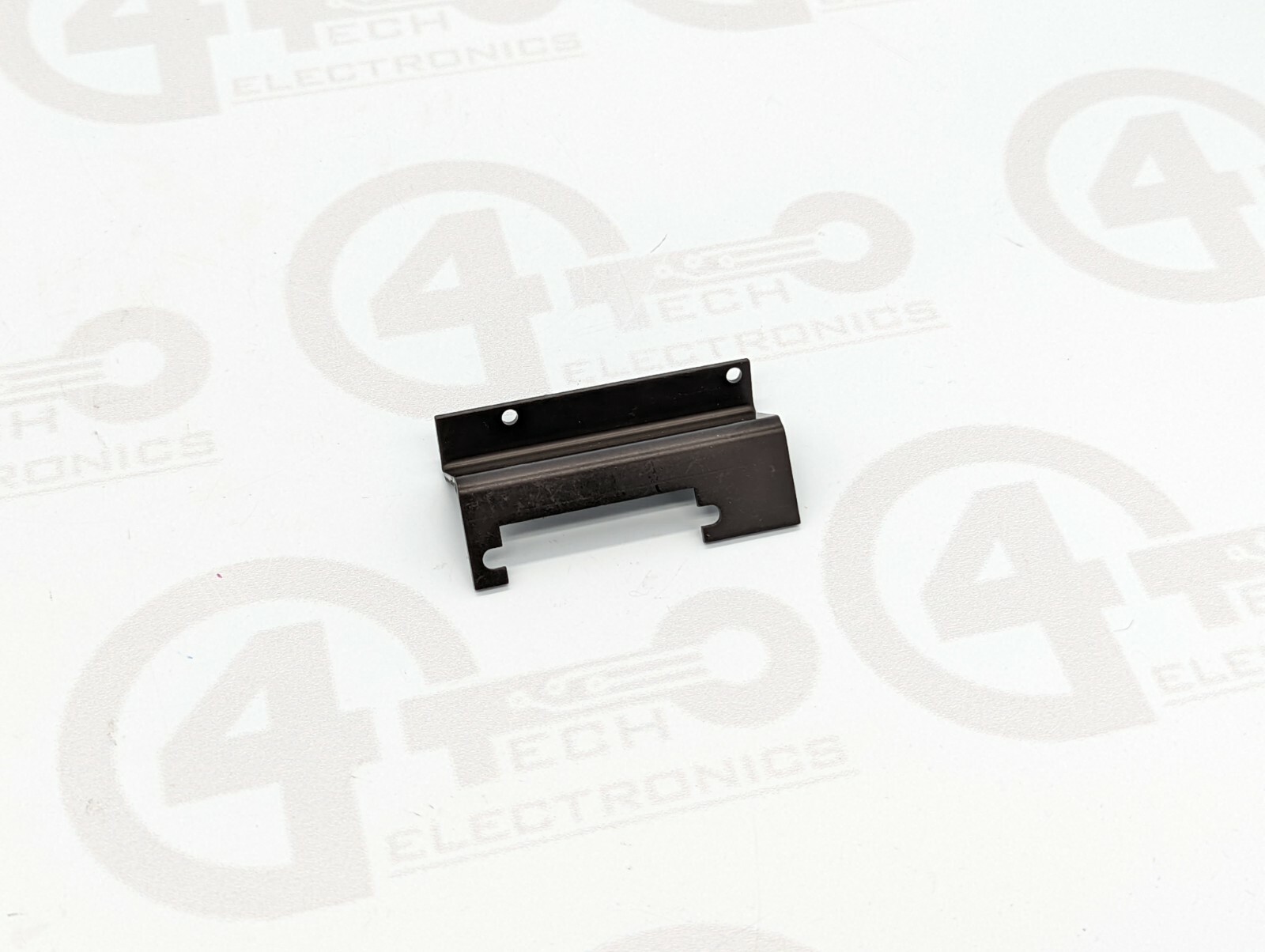 Universal Instruments Plate Connector 46208602