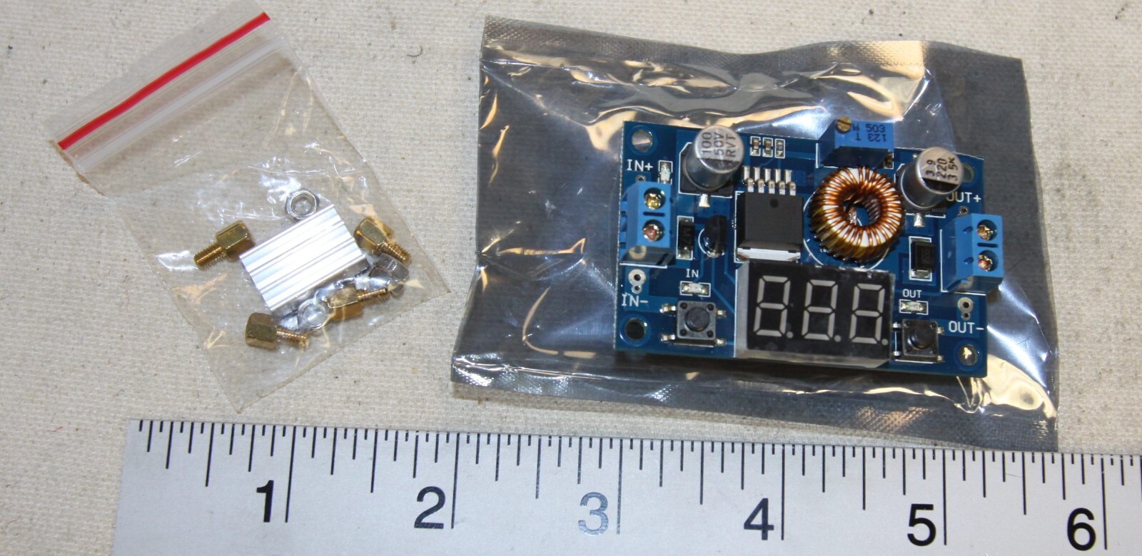 XL6009 LED DC-DC 4.5-32V to 5-35V Voltage Step Up Adjustable Boost w/ Voltmeter