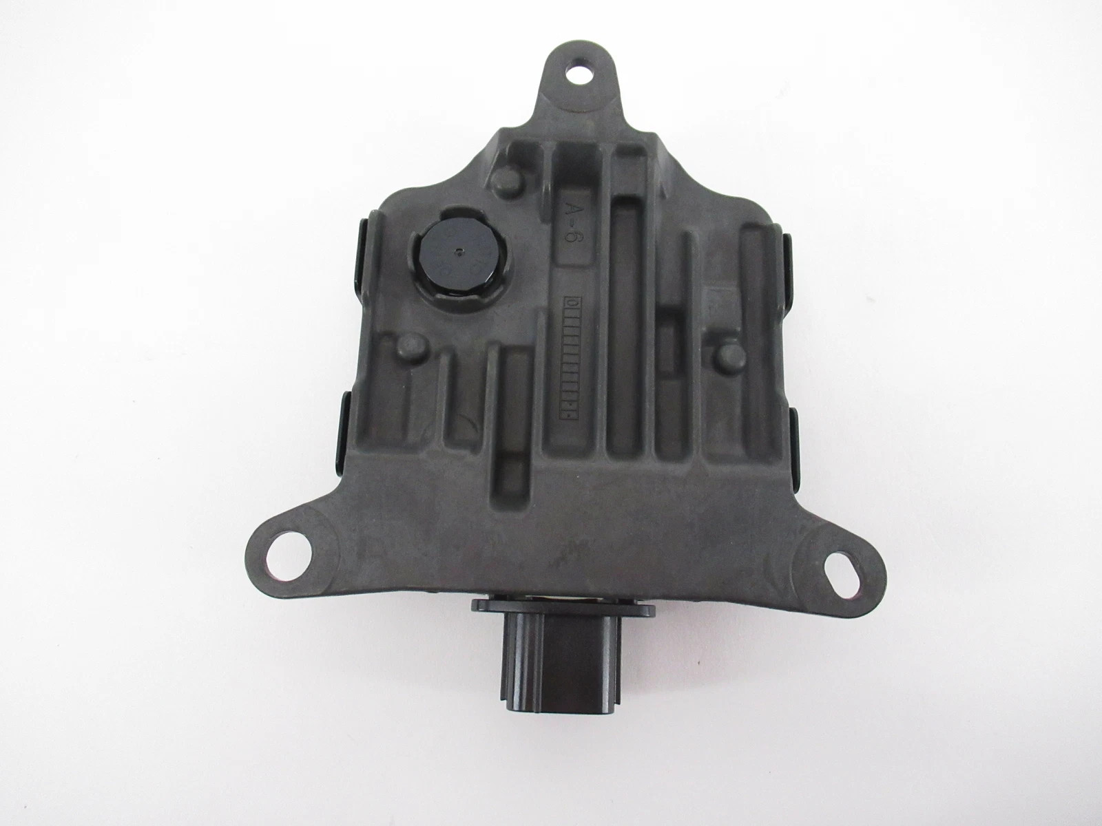 OEM#88162-0E081 Used Blind Spot Sensor For 20-22 Toyota Highlander Rear Module