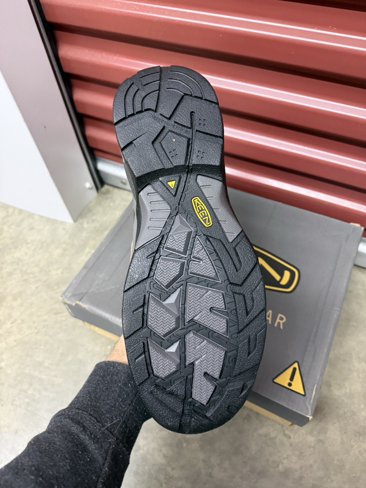 NEW KEEN Utility Men’s Sizes Detroit XT Low Steel Toe Work Shoe ESD 1020035
