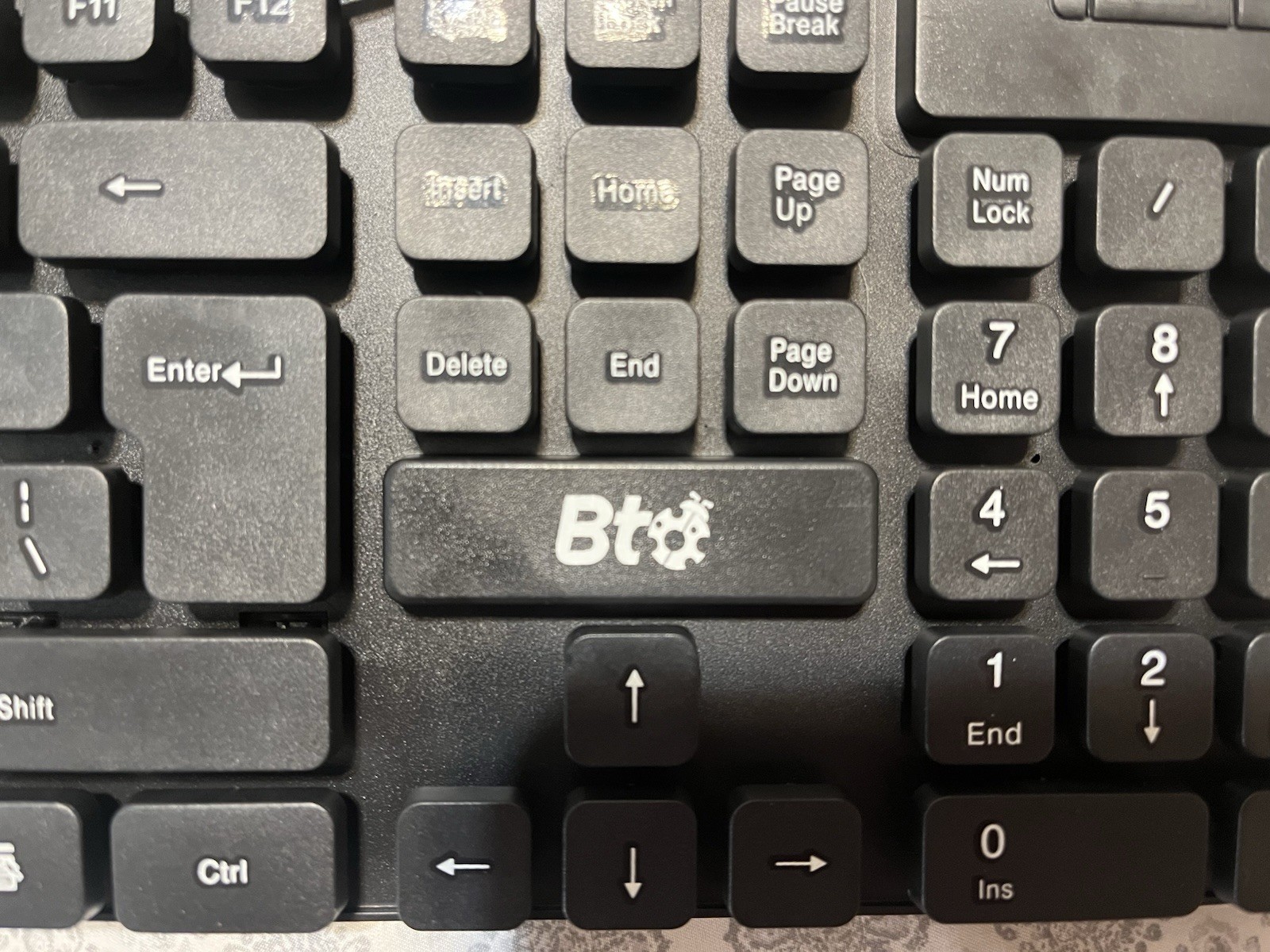 BTO Wired Keyboard Full Size 104-Key with Numeric Keypad Black