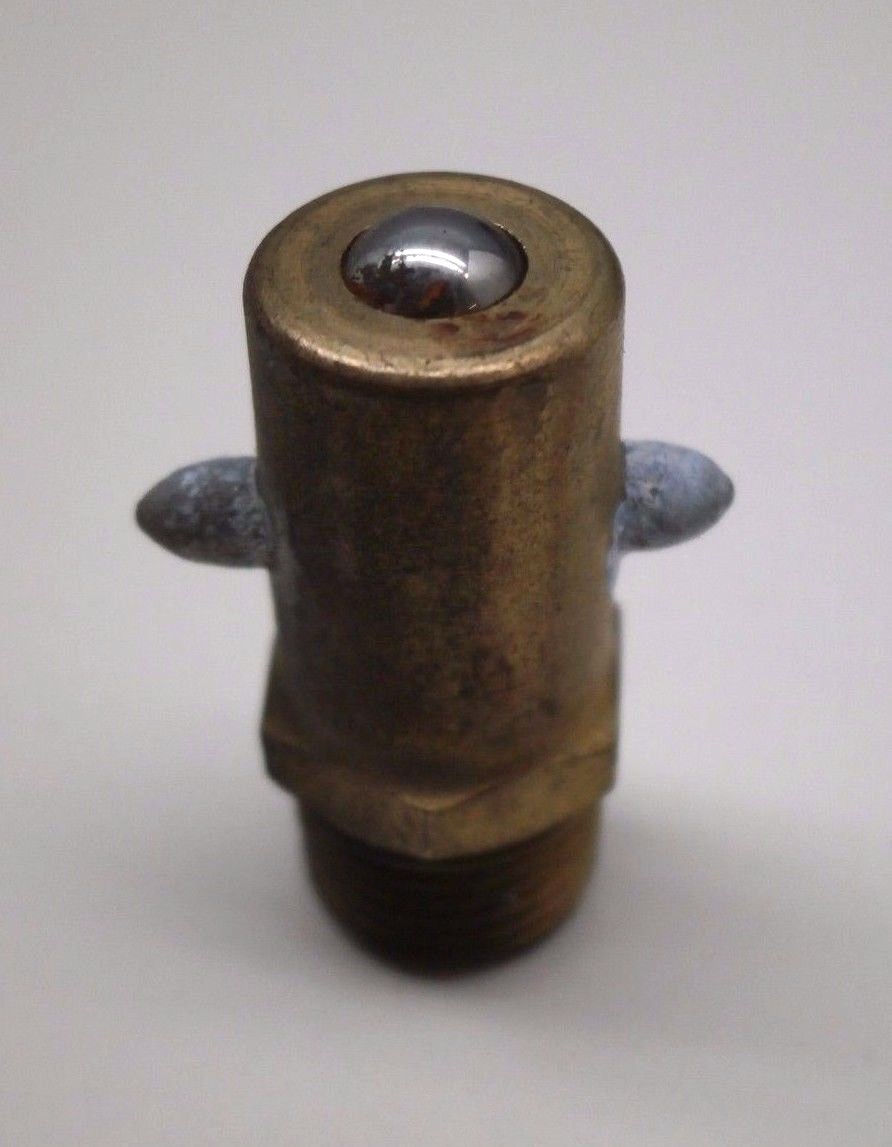 Alemite Pin-Type Brass Grease Nipple 3/8"