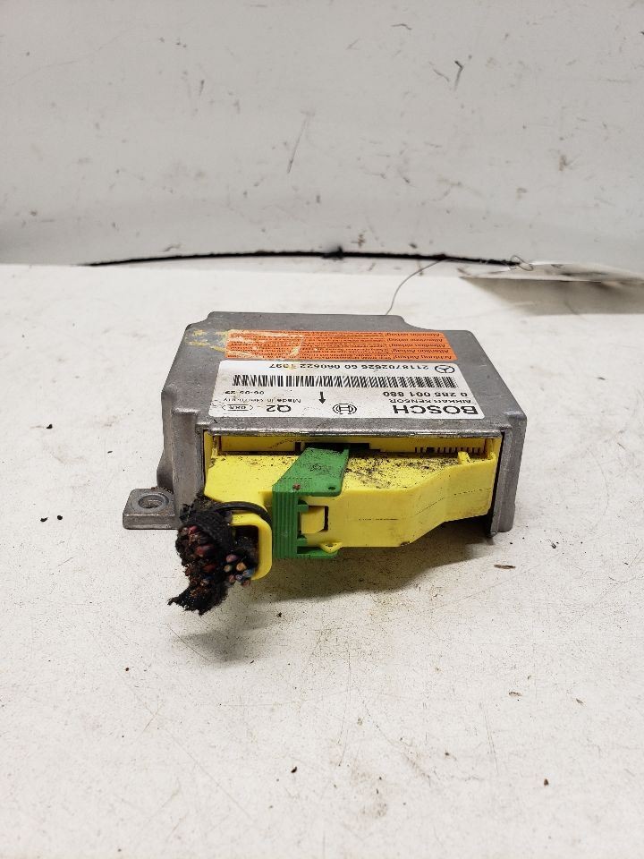 2003-2008 Mercedes E-Class Control Module ab E300 OEM 1438424