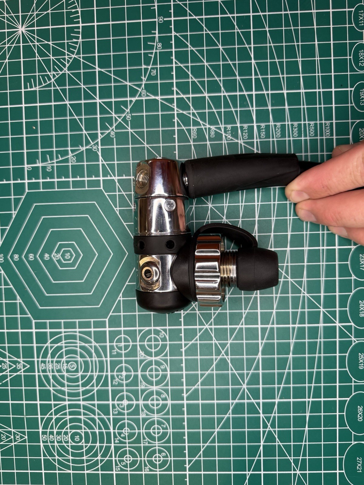 Atomic Aquatics B2 Scuba Diving Regulator- DIN- Blacked Out Edition