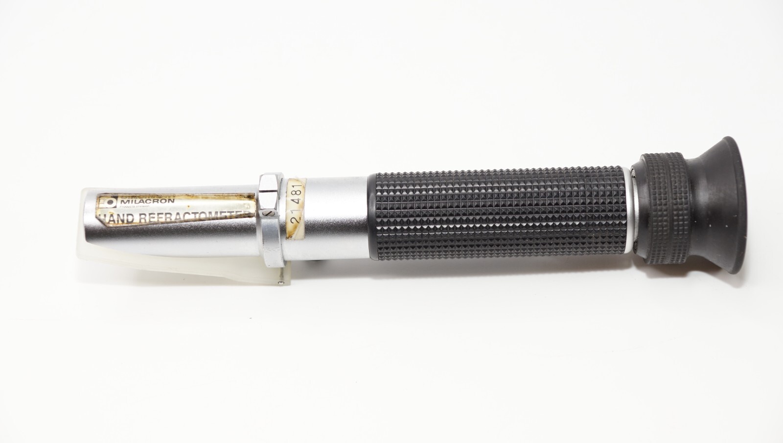 Cincinnati Milacron Hand Refractometer w/ Case